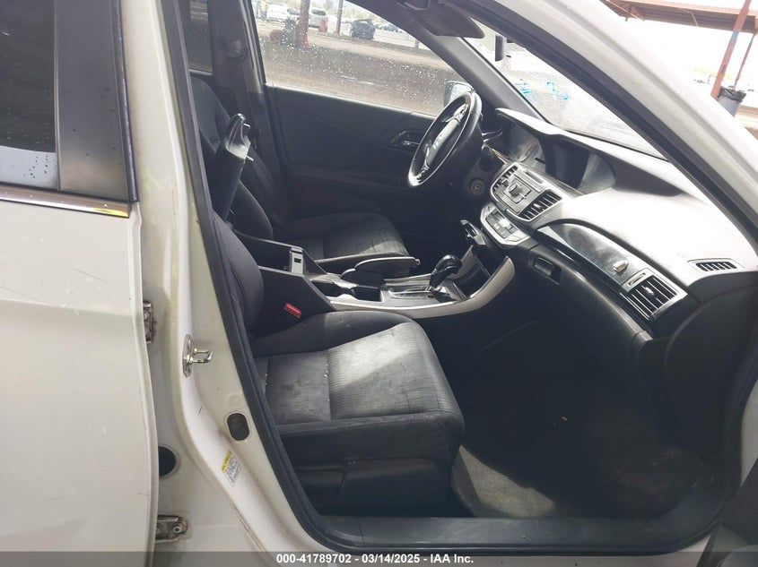 2014 HONDA ACCORD VIN: 1HGCR2F58EA287205