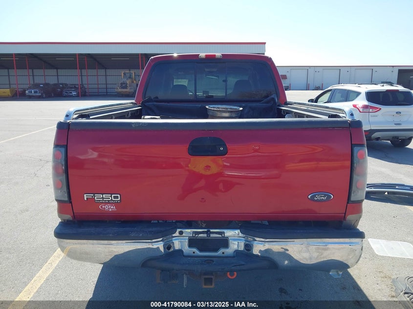 2003 Ford F-250 Lariat/Xl/Xlt VIN: 1FTNW21P23EB63140 Lot: 41790084