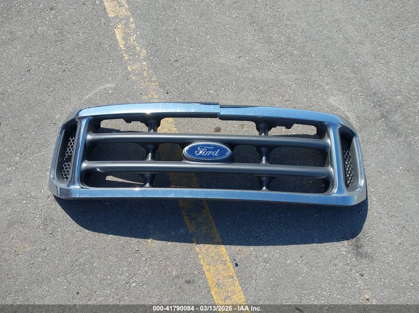 2003 Ford F-250 Lariat/Xl/Xlt VIN: 1FTNW21P23EB63140 Lot: 41790084