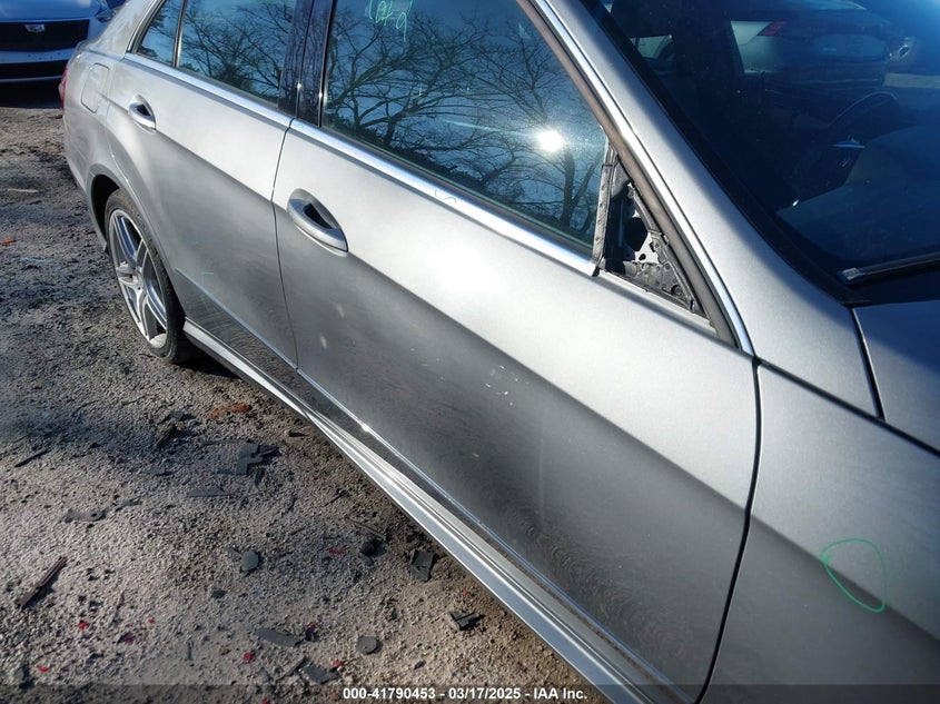 2013 MERCEDES-BENZ E 350 - WDDHF5KB4DA664823