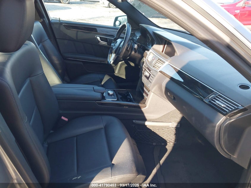 2013 MERCEDES-BENZ E 350 - WDDHF5KB4DA664823