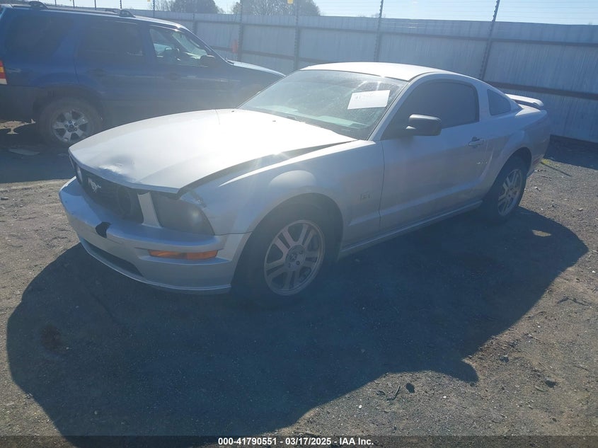 2006 FORD MUSTANG VIN: 1ZVFT82H965232561