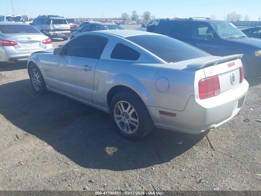 2006 FORD MUSTANG VIN: 1ZVFT82H965232561