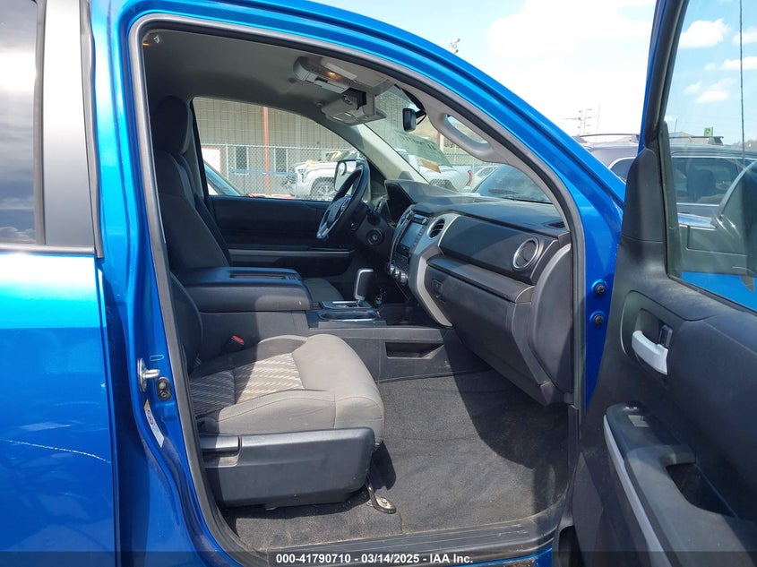 2018 TOYOTA TUNDRA VIN: 5TFUY5F11JX690969