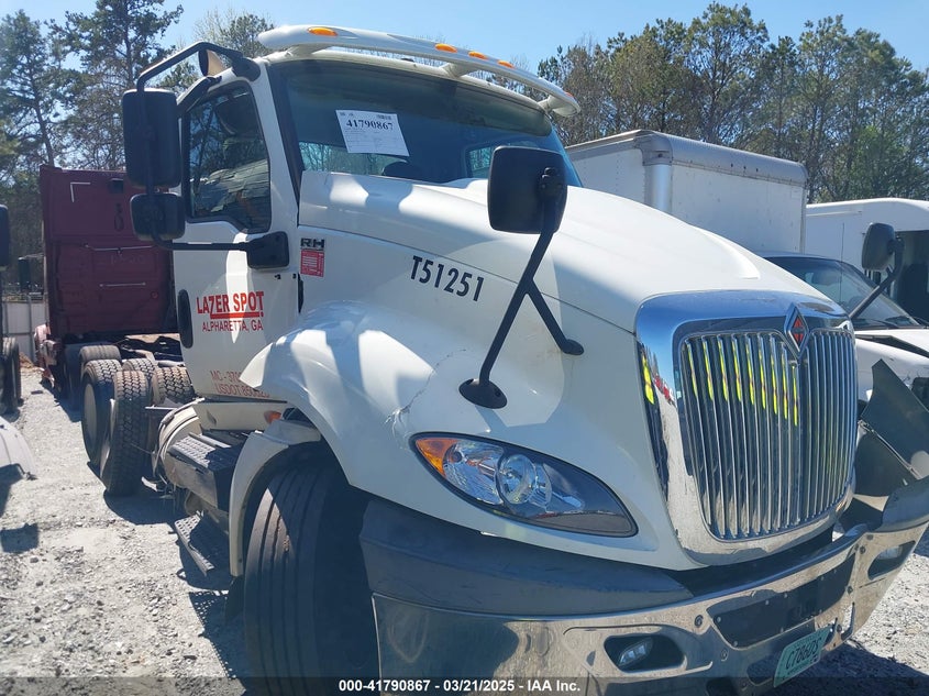 3HSDWTZR0MN151251 INTERNATIONAL RH613 Photo 1