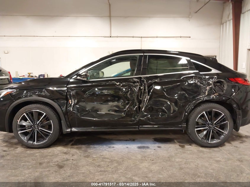 2022 INFINITI QX55 2.0L I-4 DI, DOHC, V(VIN: 3PCAJ5L33NF101742