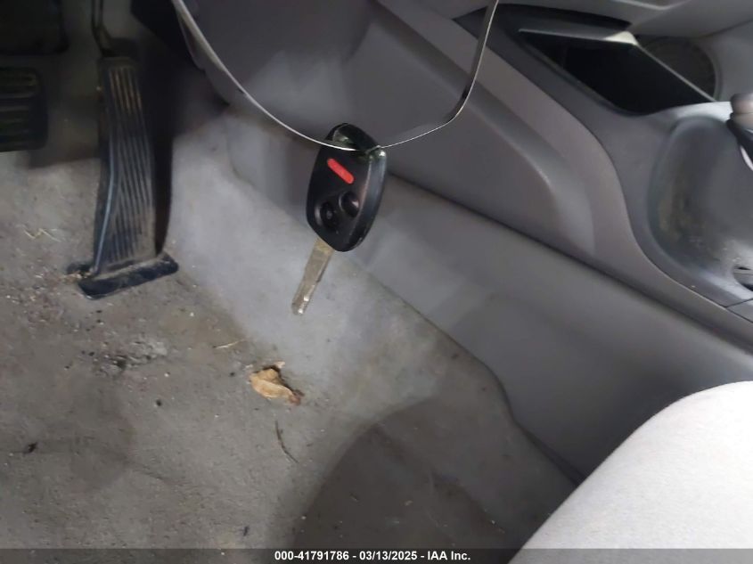 2007 Honda Civic Lx VIN: 1HGFA16517L119461 Lot: 41791786