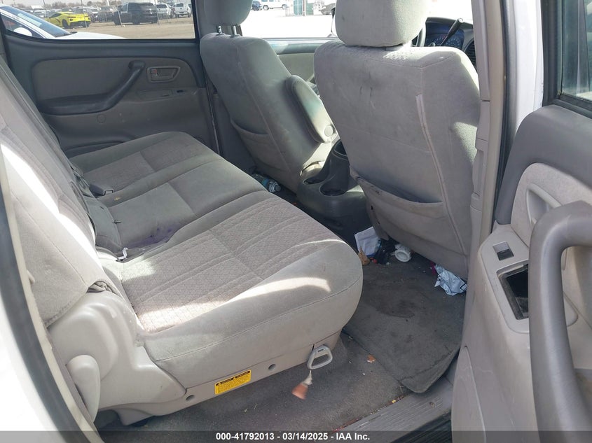 2006 TOYOTA TUNDRA VIN: 5TBDT44106S537484