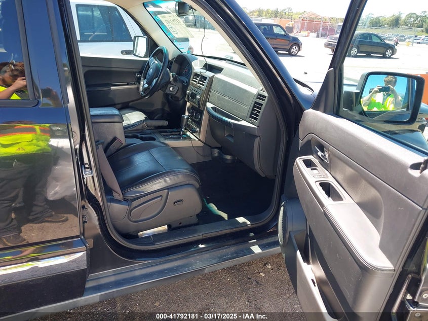 2012 JEEP LIBERTY VIN: 1C4PJLFK3CW131804