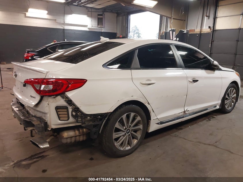 2017 HYUNDAI SONATA VIN: 5NPE34AF2HH481598