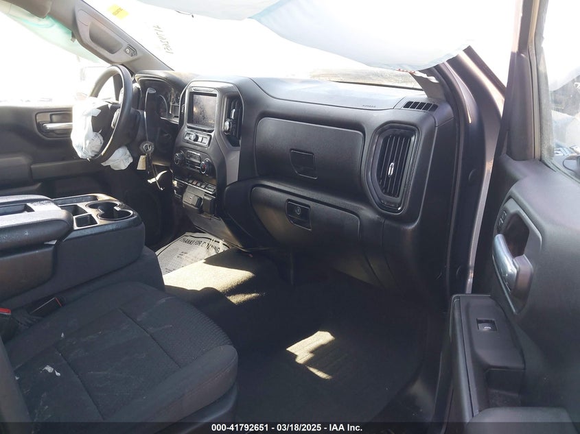 2021 CHEV SILVERADO 1500 CUSTO VIN: 1GCPYBEK8MZ200350