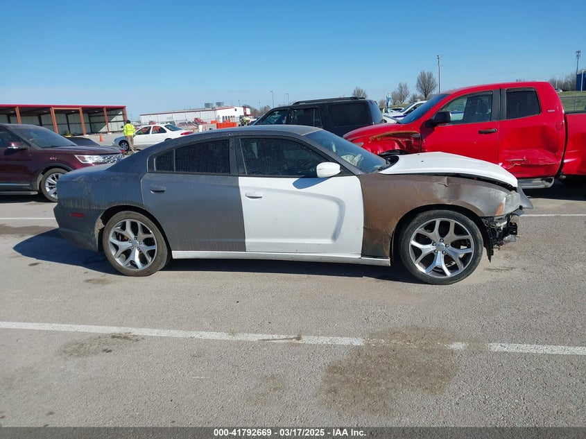 2012 Dodge Charger VIN: 2C3CDXAT8 Lot: 41792669
