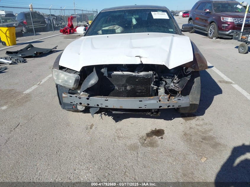 2012 Dodge Charger VIN: 2C3CDXAT8 Lot: 41792669