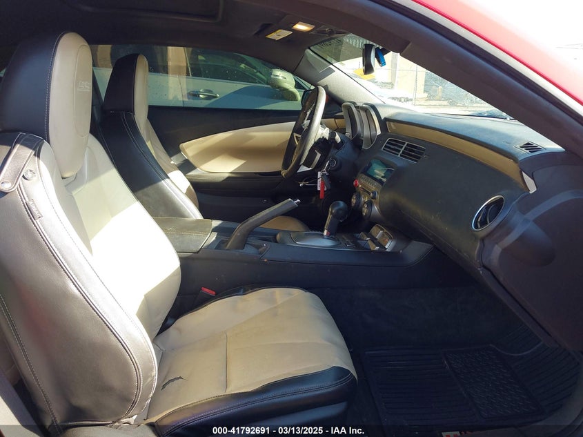 2010 CHEVROLET CAMARO VIN: 2G1FK1EJ0A9155885