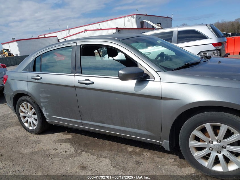 2012 CHRYSLER 200 VIN: 1C3CCBBB4CN106493