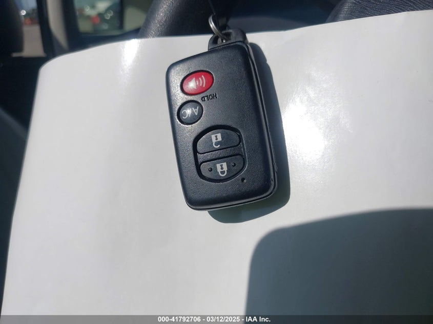 2012 TOYOTA PRIUS VIN: JTDKN3DU6C1540752