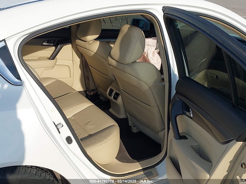 2012 ACURA TL VIN: 19UUA8F21CA014883