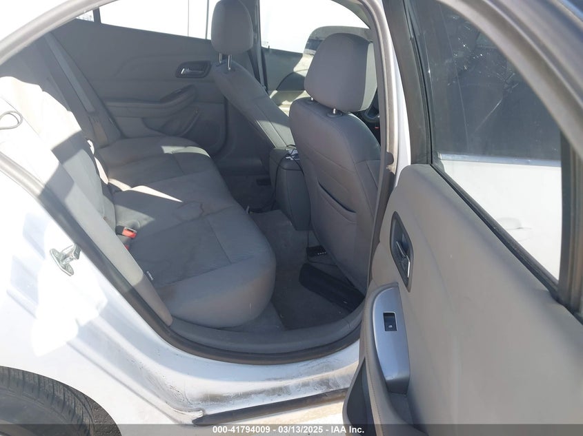 2014 CHEVROLET MALIBU VIN: 1G11B5SL8EF116935