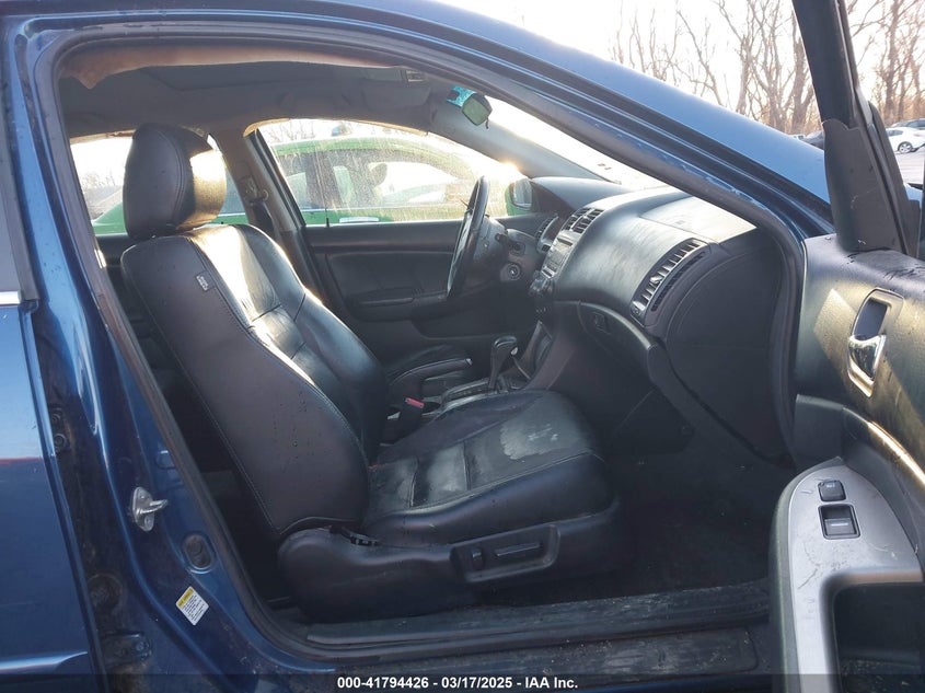 2006 HONDA ACCORD VIN: 1HGCM66506A010121