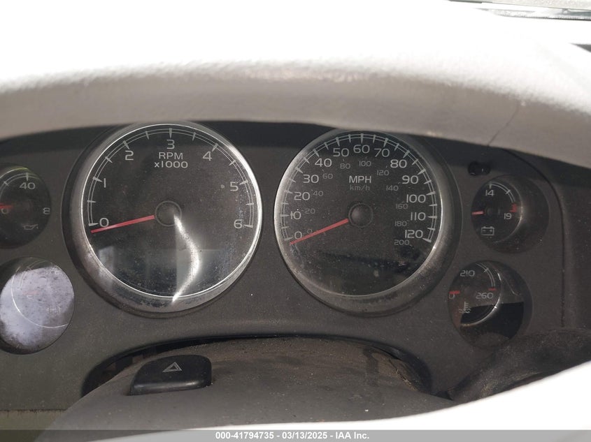 2007 GMC YUKON VIN: 1GKFC13J57R315785