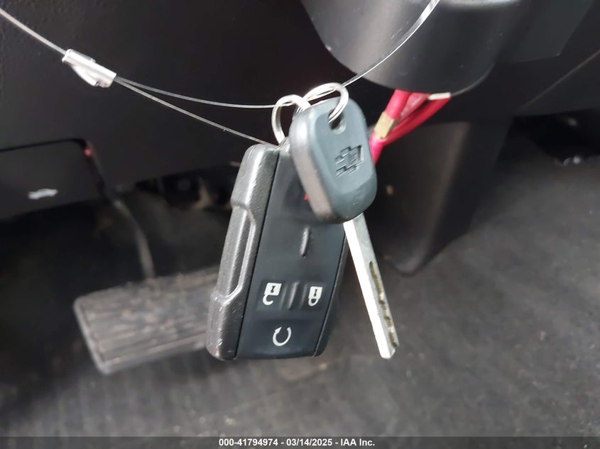 2018 CHEVROLET SILVERADO 1500 VIN: 1GCVKREC1JZ370801