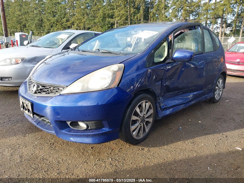 2013 HONDA FIT SPORT - JHMGE8H55DC033478