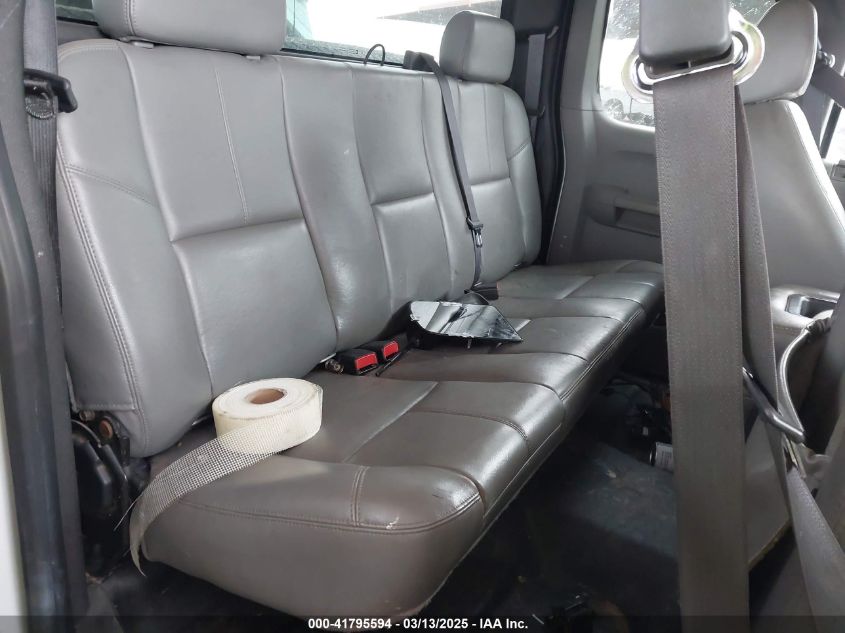 2009 Chevrolet Silverado 1500 Work Truck VIN: 1GCEC19J79E113555 Lot: 41795594