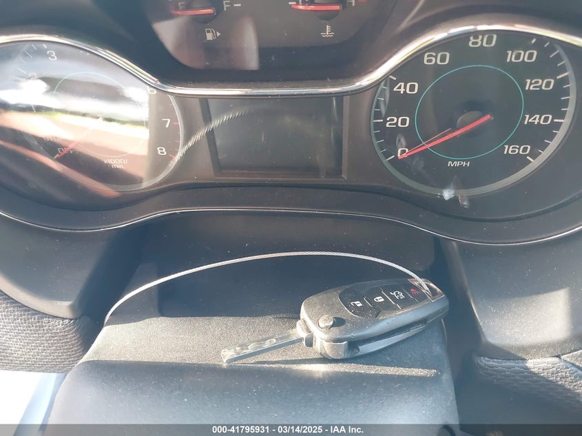 2017 CHEVROLET CRUZE VIN: 1G1BE5SM4H7137171
