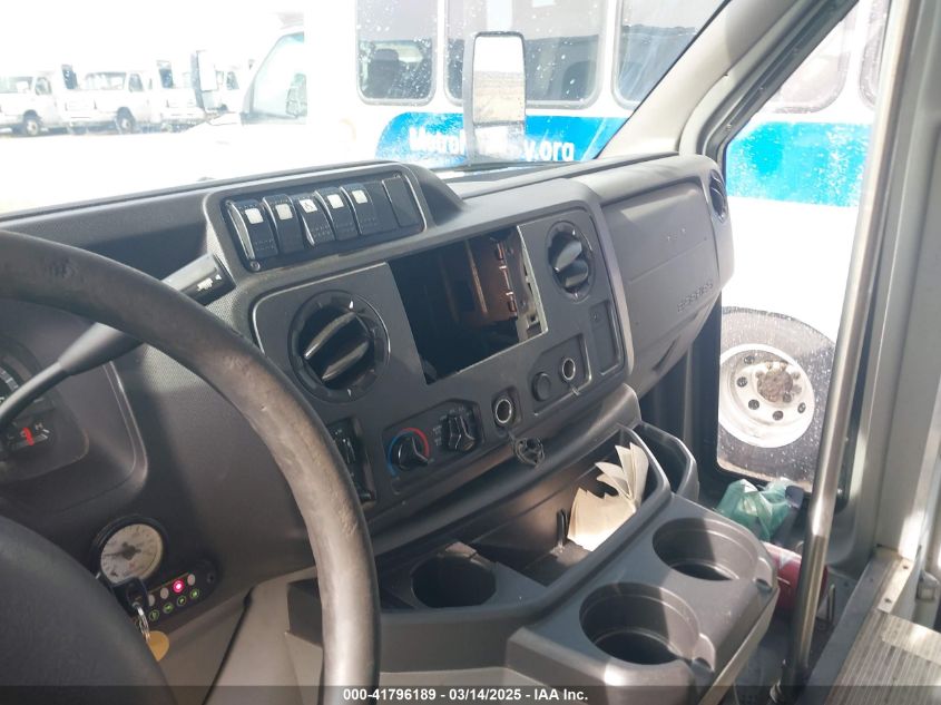 2019 Ford E-450 Cutaway VIN: 1FDFE4FS4KDC31003 Lot: 41796189