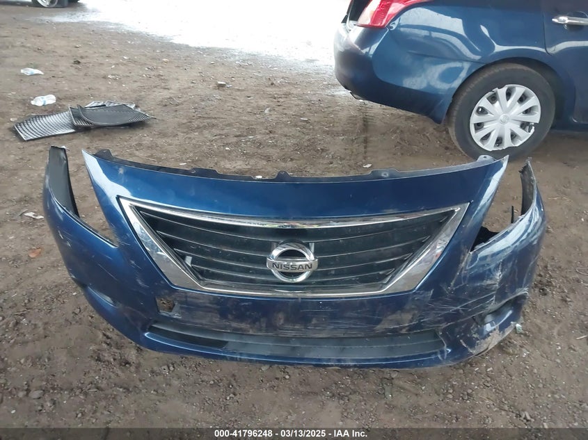 2014 NISSAN VERSA 1.6 SV - 3N1CN7AP6EL843863