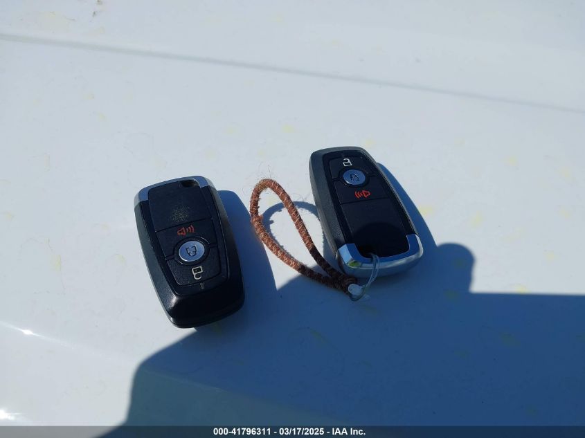 2023 Ford Maverick Lariat VIN: 3FTTW8F9XPRA44713 Lot: 41796311