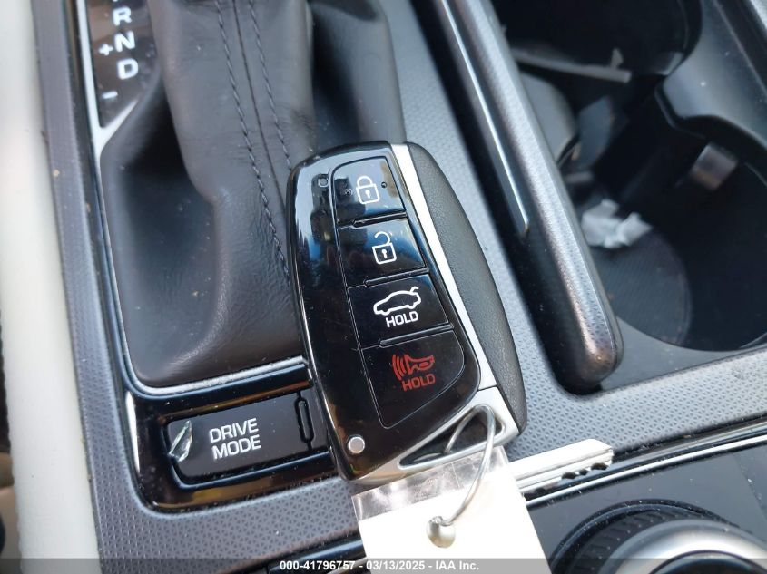 2016 Hyundai Genesis 3.8 VIN: KMHGN4JE8GU142936 Lot: 41796757