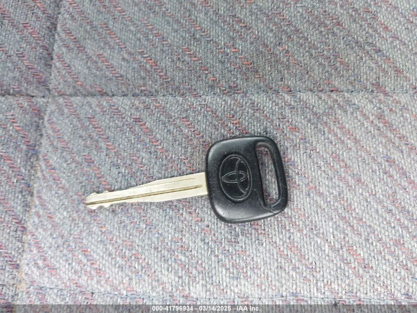 1995 Toyota Tacoma Xtracab VIN: 4TAVN73F0SZ004026 Lot: 41796934