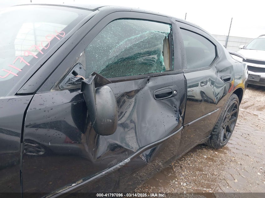 2006 DODGE CHARGER VIN: 2B3KA43R56H469081