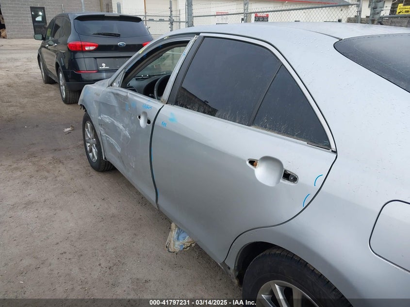 2007 TOYOTA CAMRY HYBRID VIN: JTNBB46K473013020