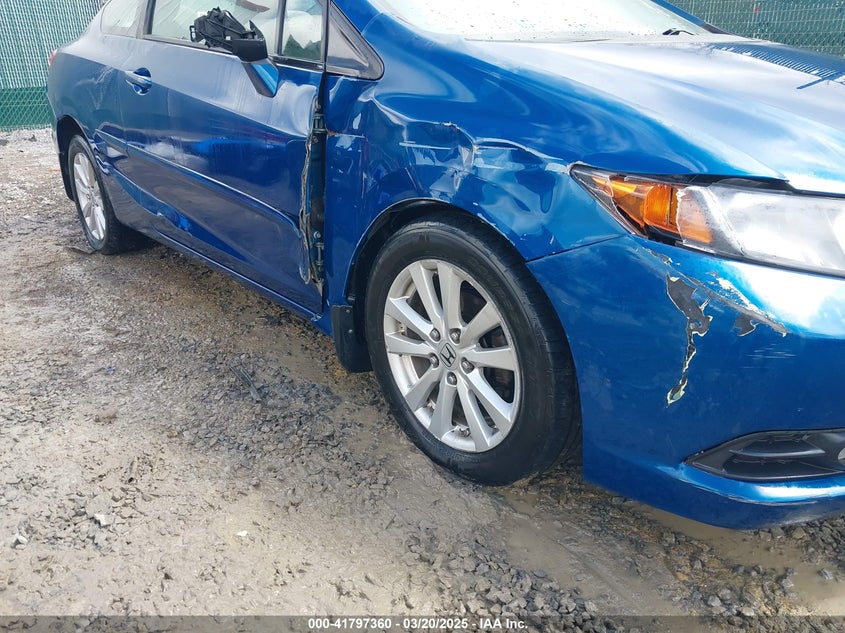 2012 HONDA CIVIC VIN: 2HGFG3A83CH501395