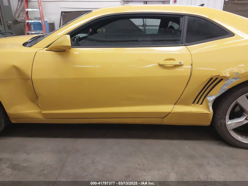 2011 CHEVROLET CAMARO VIN: 2G1FB1ED8B9114223