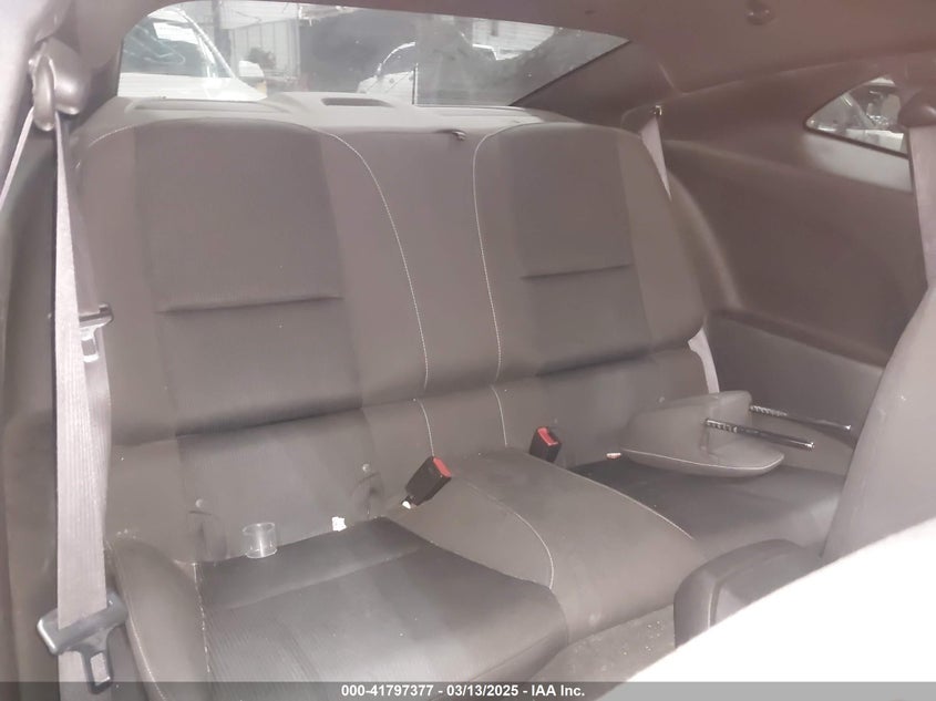 2011 CHEVROLET CAMARO VIN: 2G1FB1ED8B9114223