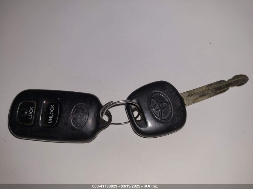 2004 Toyota Highlander V6 VIN: JTEEP21AX40037031 Lot: 41798029