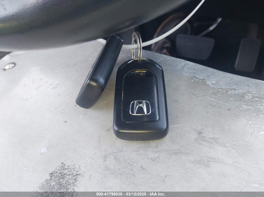 2016 HONDA CIVIC VIN: 2HGFC1F78GH638290