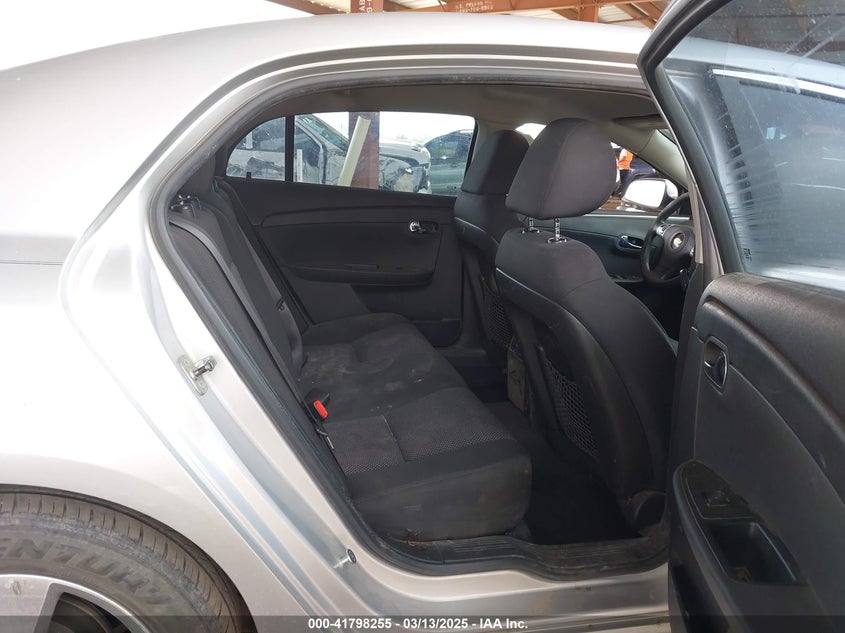 2011 CHEVROLET MALIBU VIN: 1G1ZC5EUXBF104124