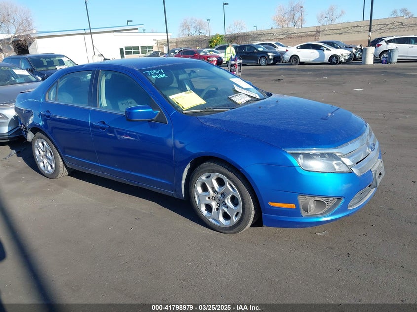 2011 FORD FUSION VIN: 3FAHP0HA8BR239087