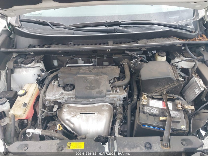 2015 TOYOTA RAV4 XLE - 2T3WFREV8FW184920