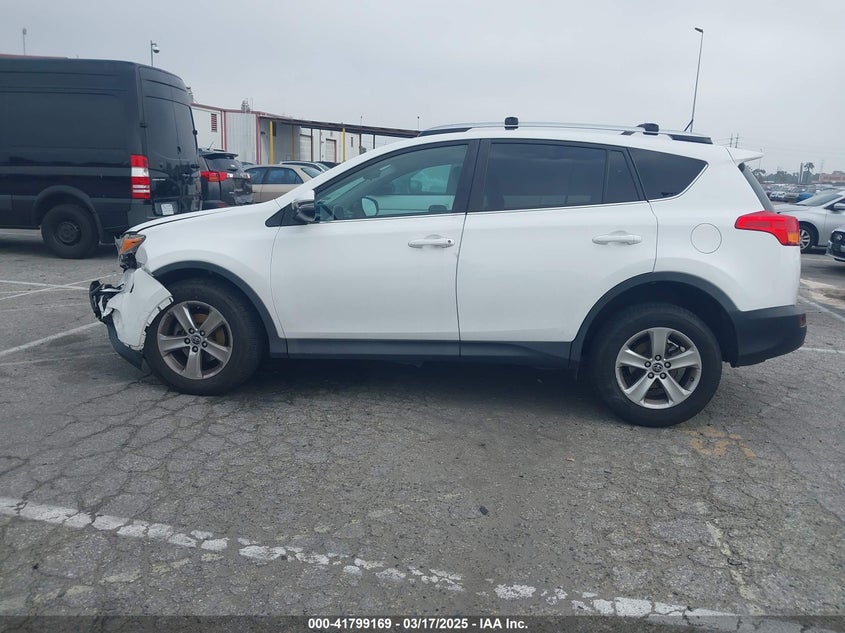 2015 TOYOTA RAV4 XLE - 2T3WFREV8FW184920