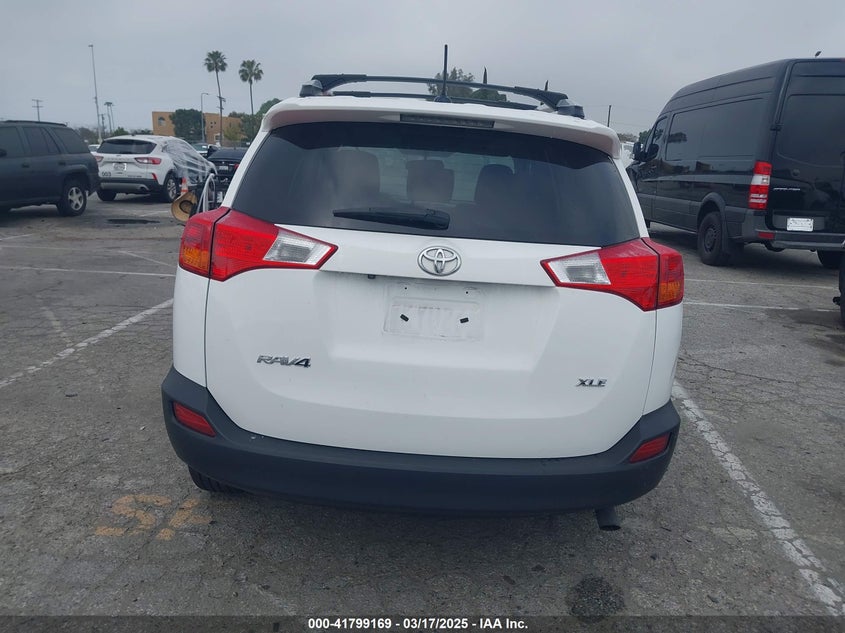 2015 TOYOTA RAV4 XLE - 2T3WFREV8FW184920