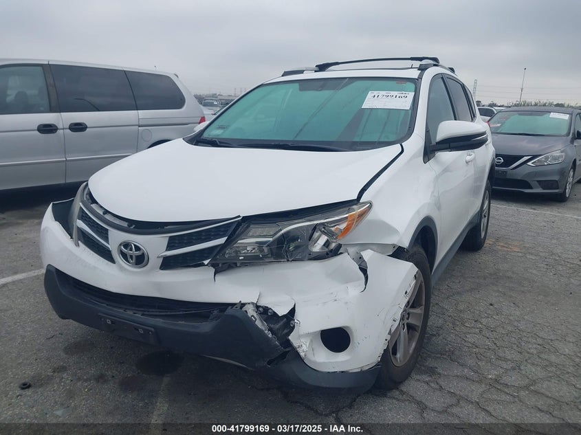 2015 TOYOTA RAV4 XLE - 2T3WFREV8FW184920