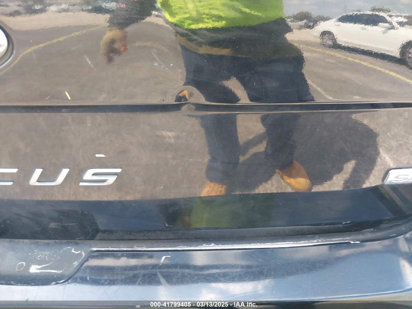 2010 FORD FOCUS VIN: 1FAHP3CN5AW133459