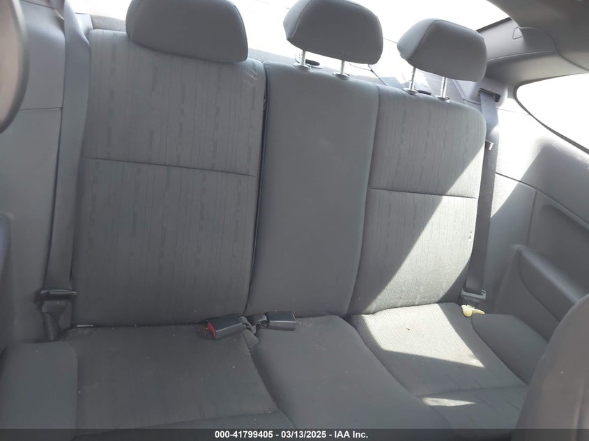 2010 FORD FOCUS VIN: 1FAHP3CN5AW133459