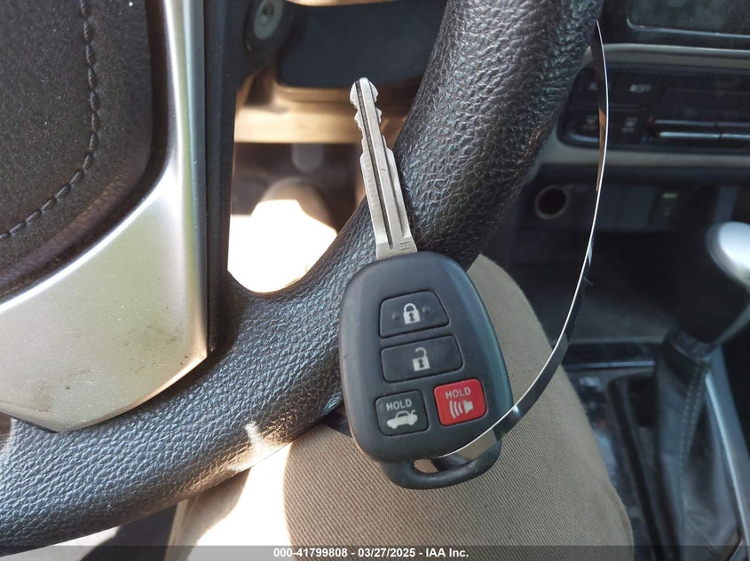 2019 TOYOTA COROLLA VIN: 2T1BURHE8KC201851