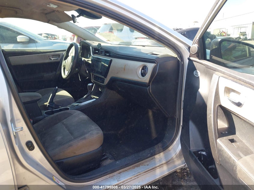 2019 TOYOTA COROLLA VIN: 2T1BURHE8KC201851